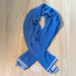 Crayola x Kohl's dark blue light Blue Knit Scarf